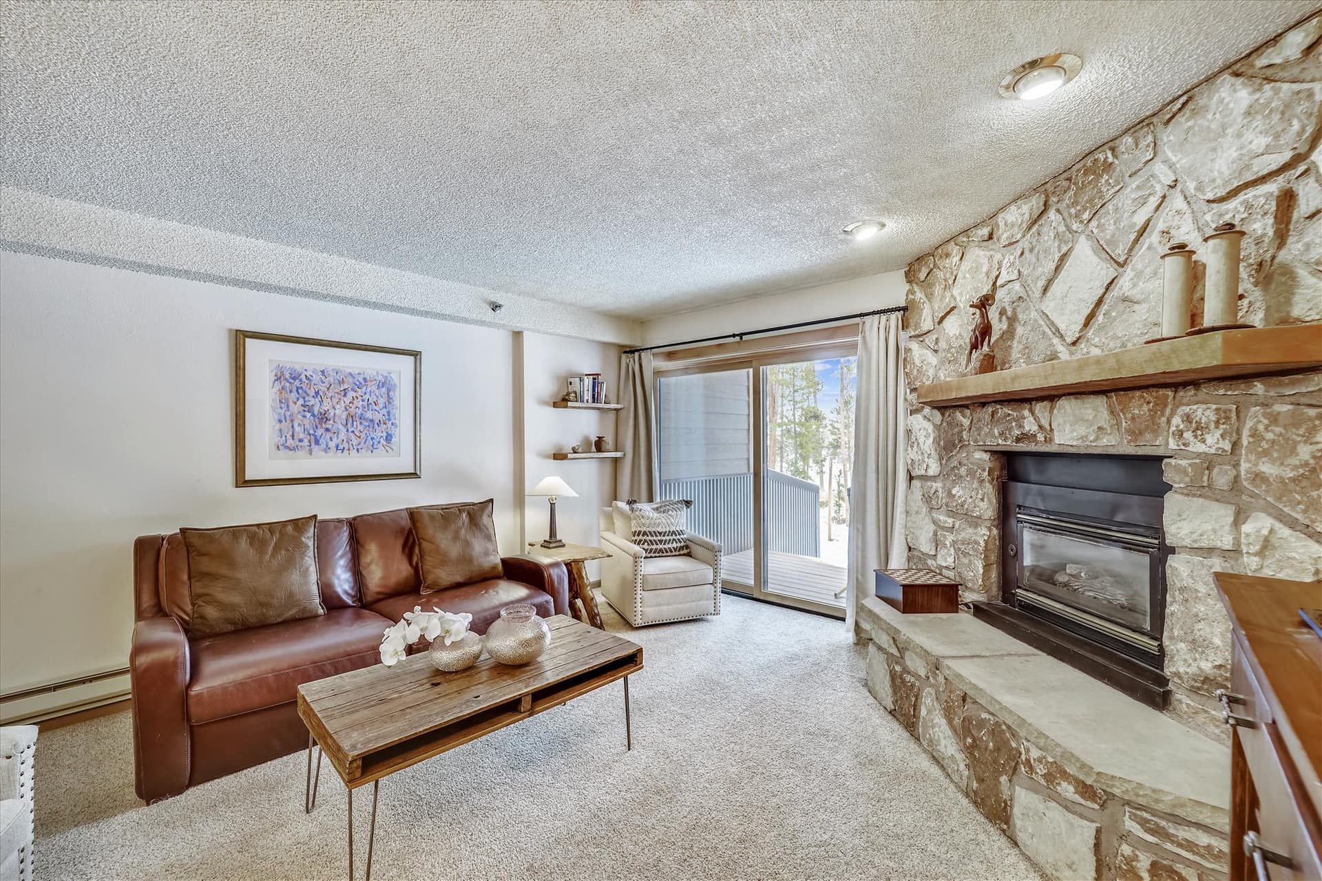 Living Room, Atrium 003, Breckenridge Vacation Rental