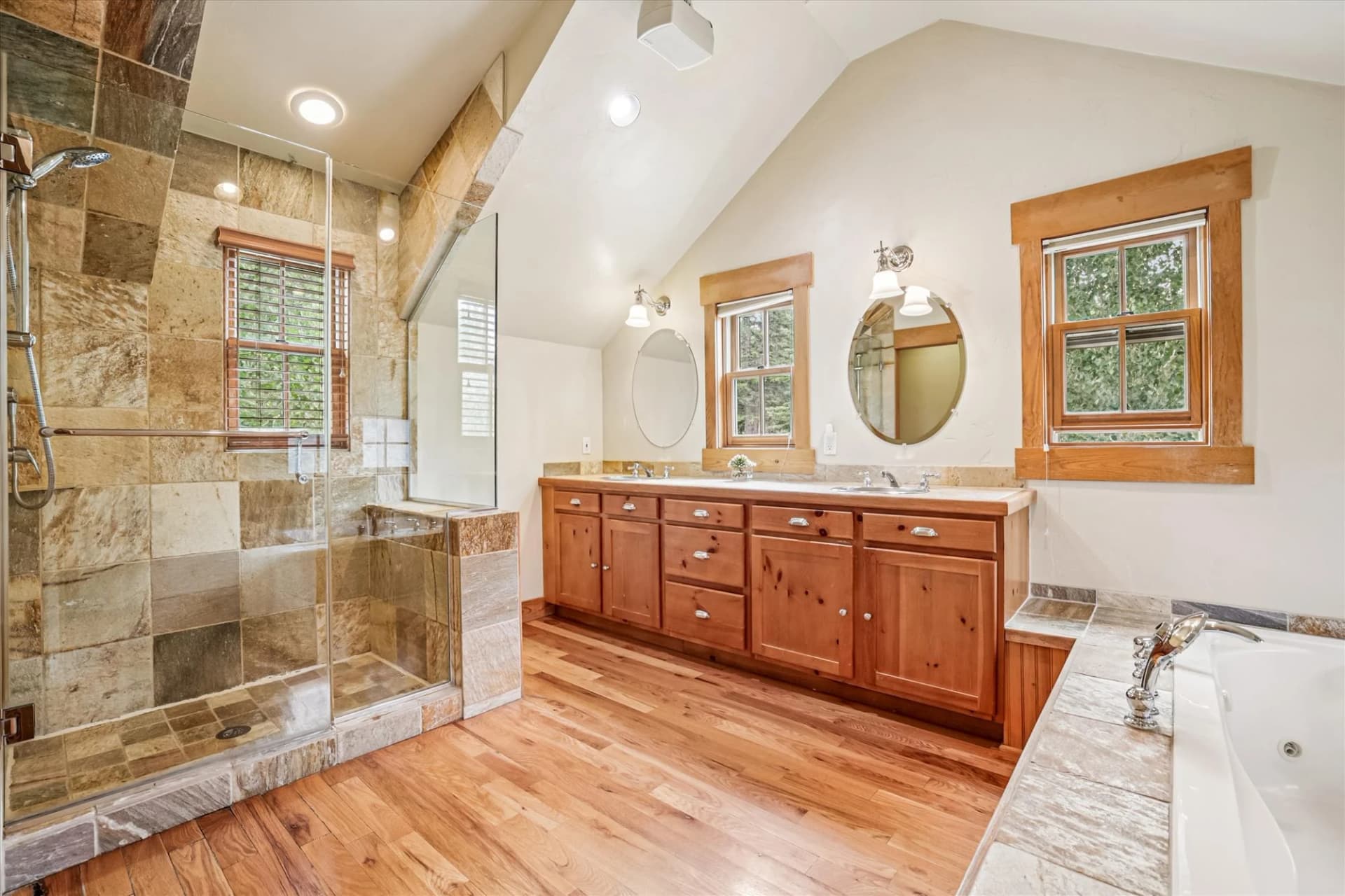 Bathroom - Little Bear Lodge - Breckenridge Vacation Rental