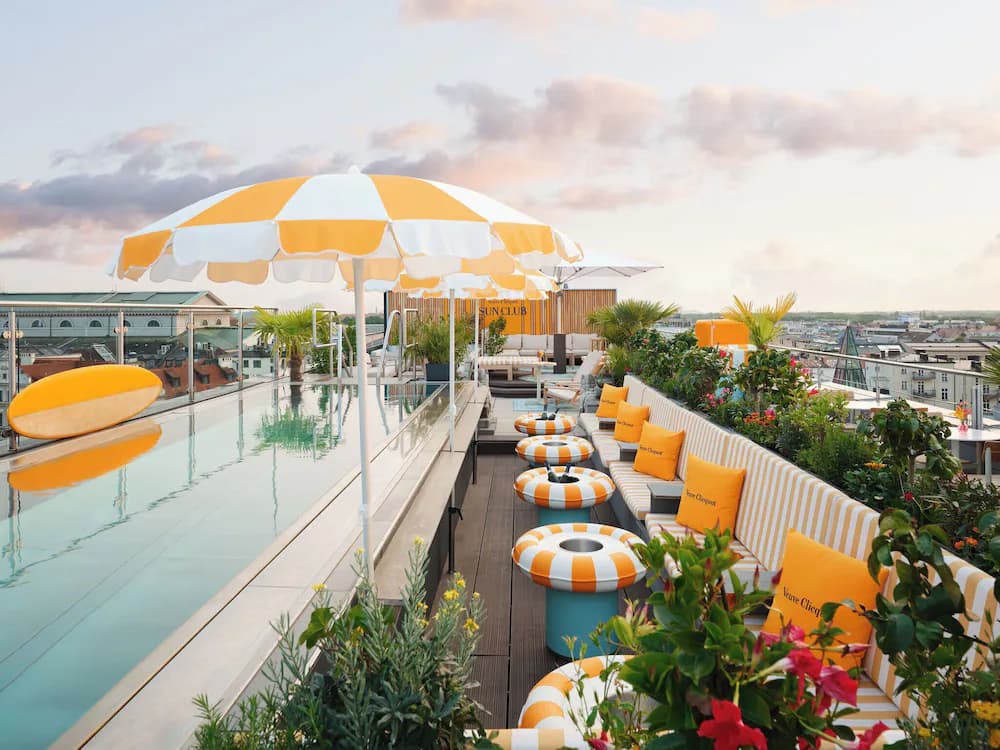 Rooftop pool