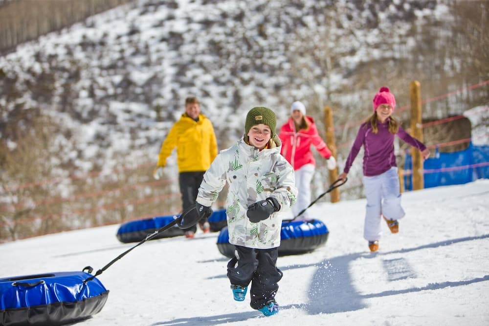 Snow tubing