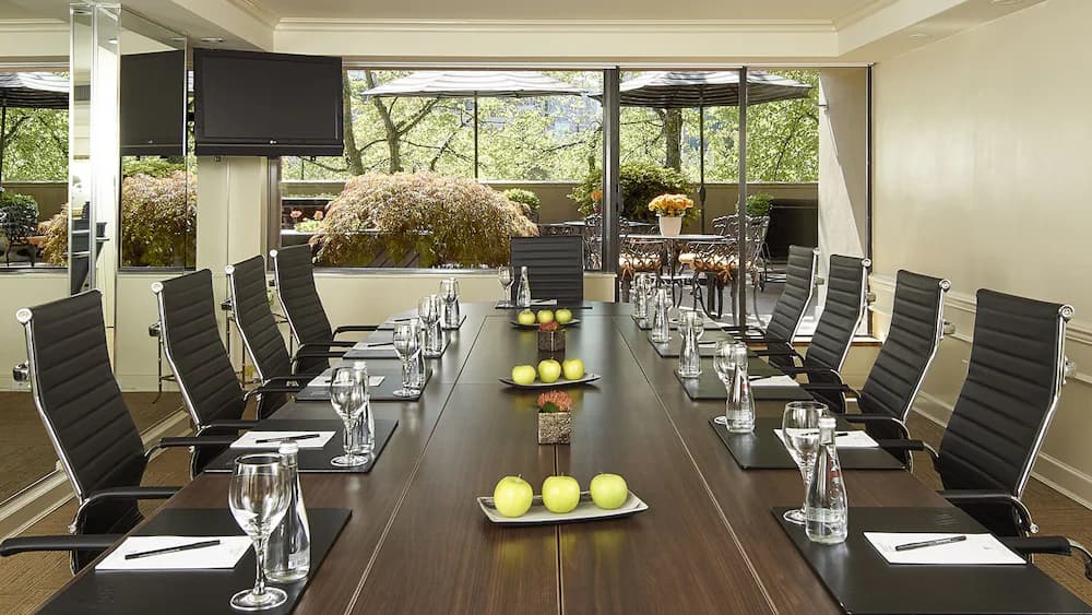 Meeting facility