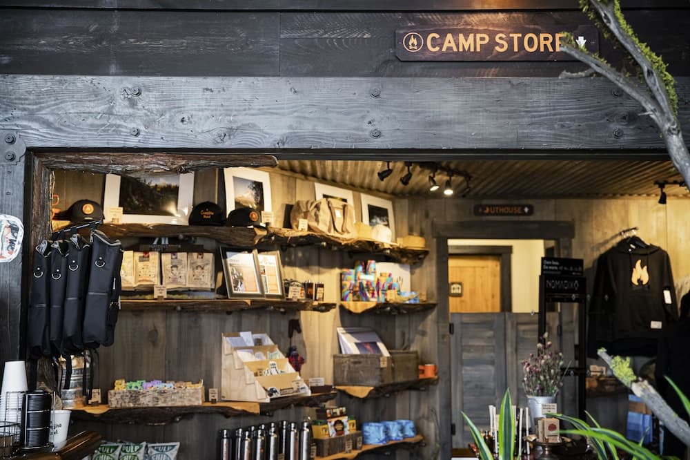 Gift shop