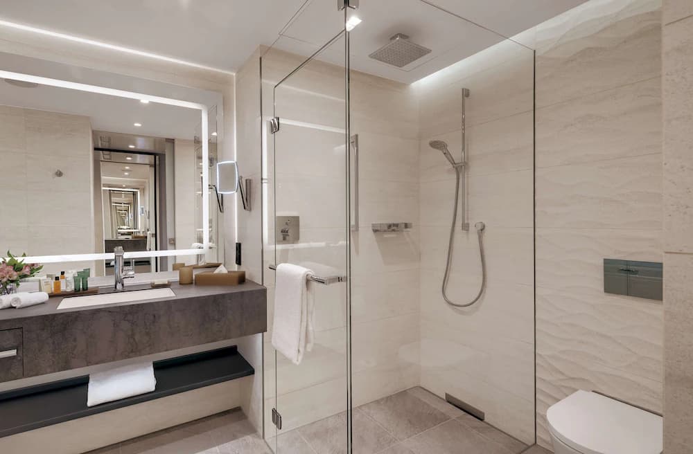 Bathroom shower