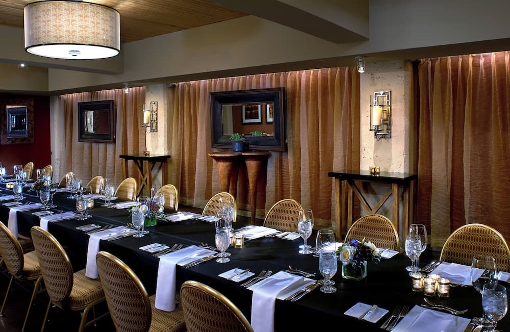 Meeting facility