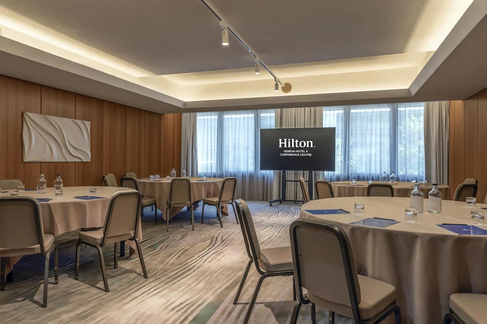 Meeting facility