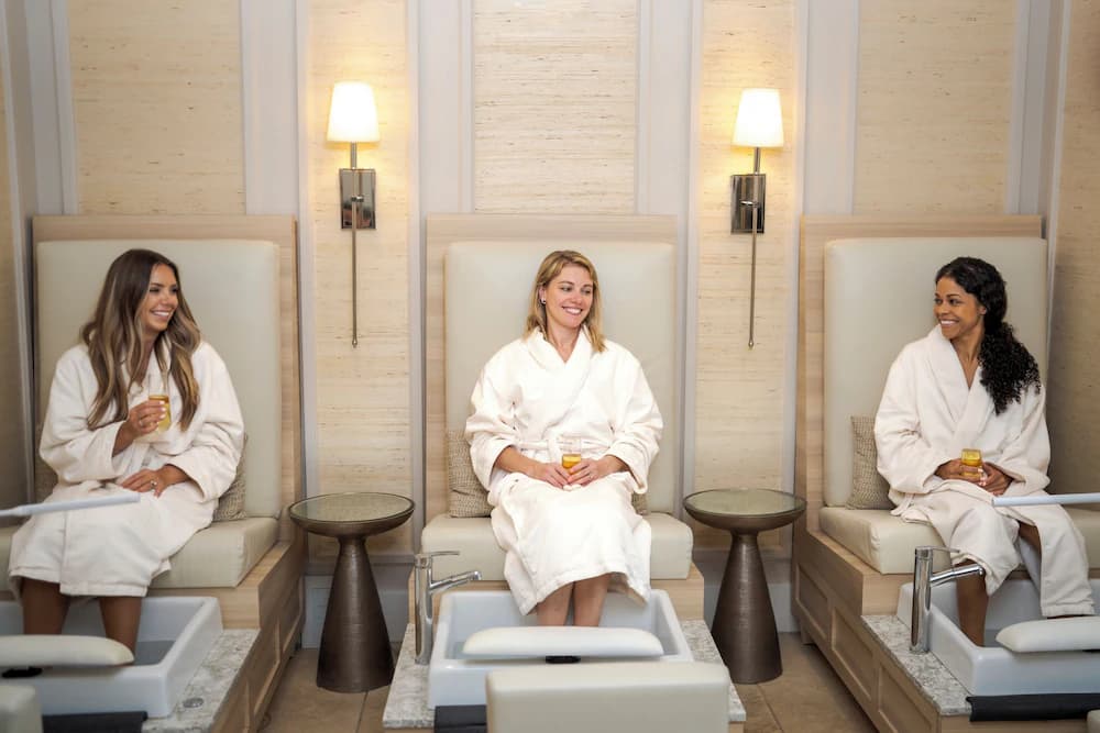 Nail salon