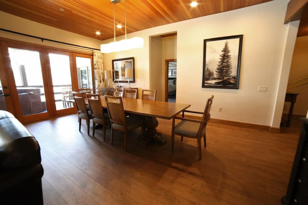 In-room dining