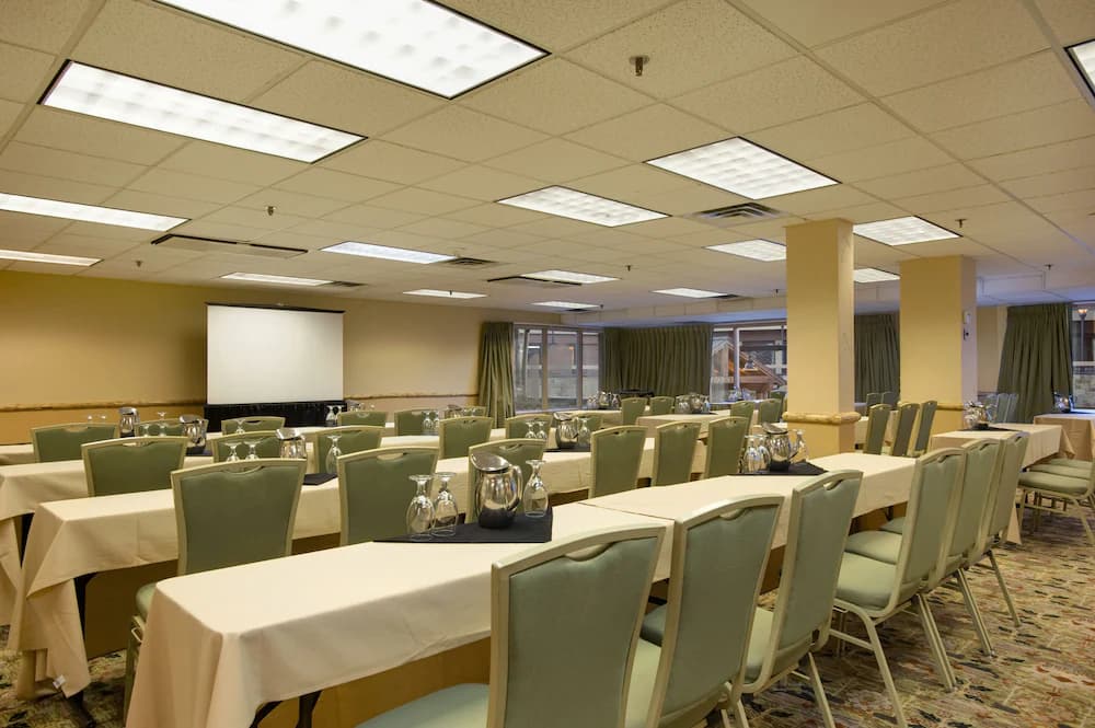 Banquet hall