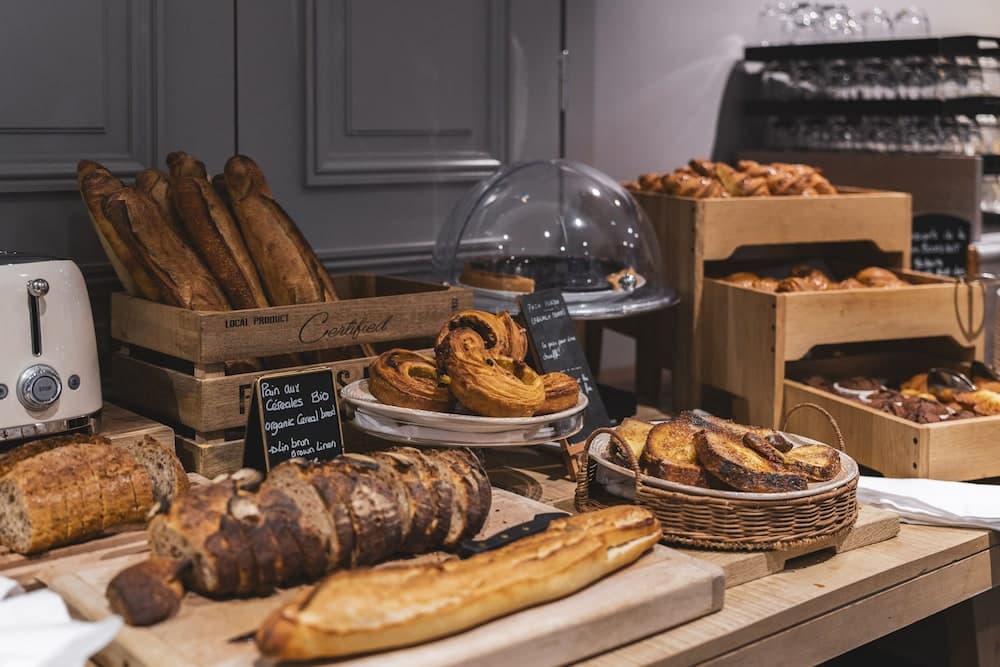Breakfast buffet