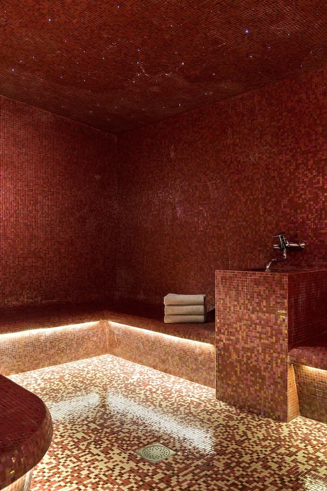 Steam room