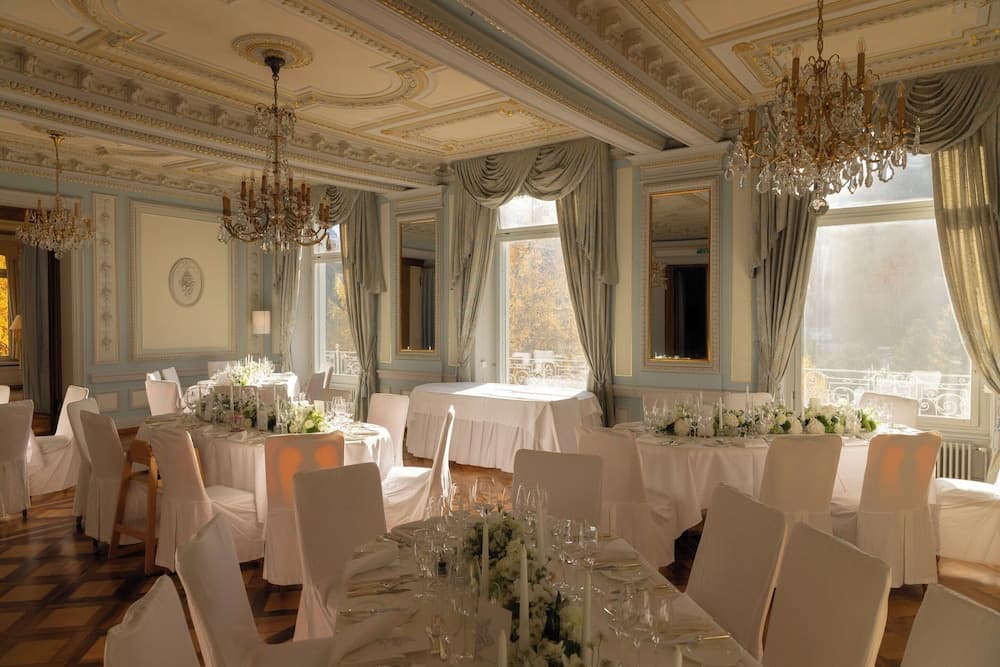 Indoor wedding