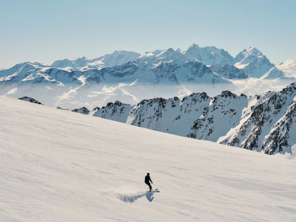 Snow and ski sports