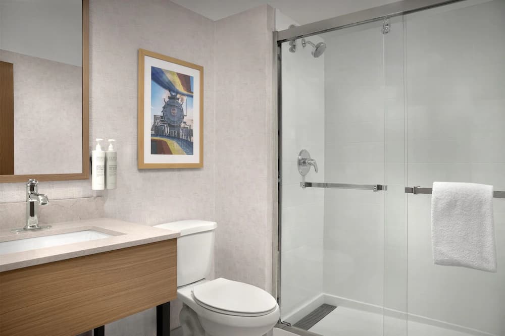 Bathroom shower