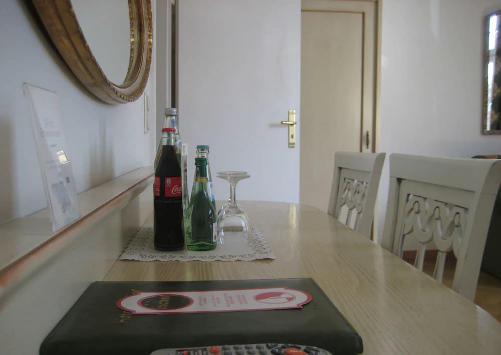 Room amenity