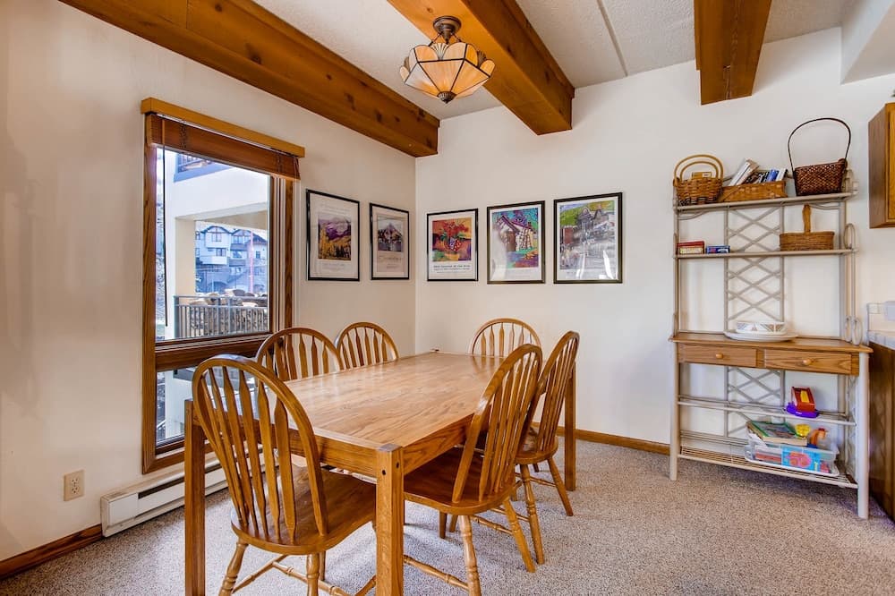 In-room dining