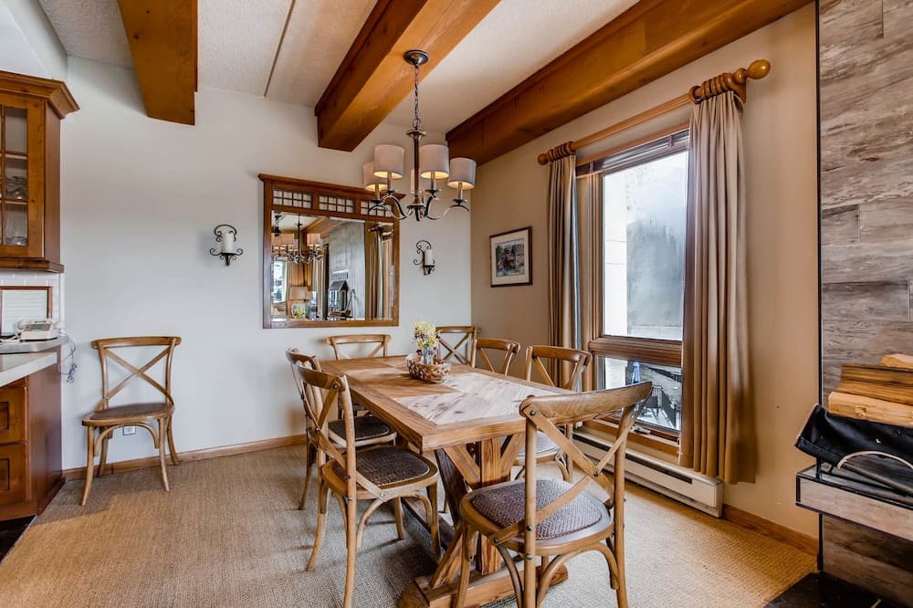 In-room dining