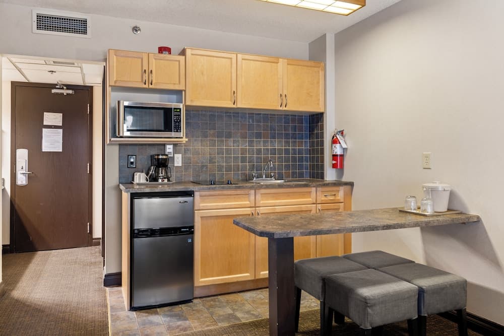 Private kitchenette