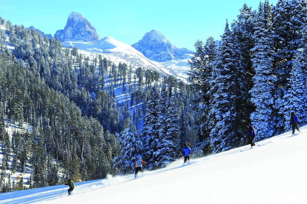 Snow and ski sports