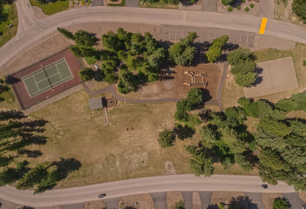 Tennis court