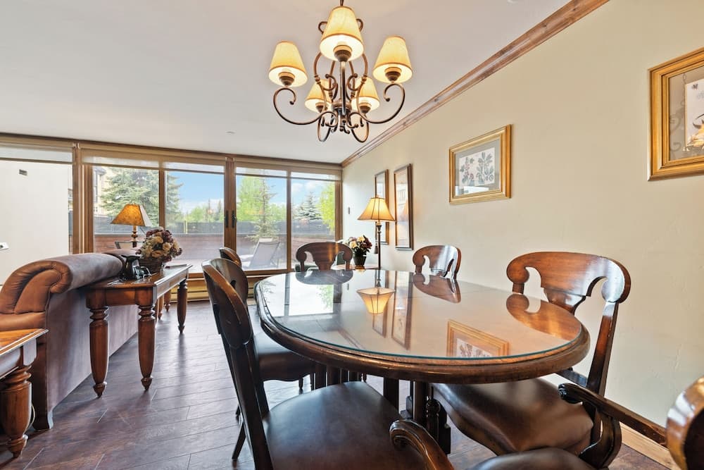 In-room dining