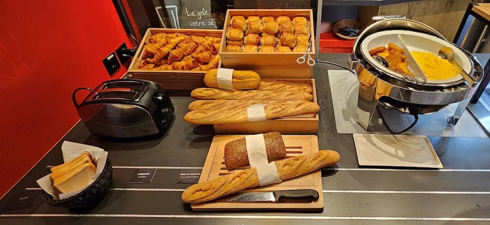 Breakfast buffet