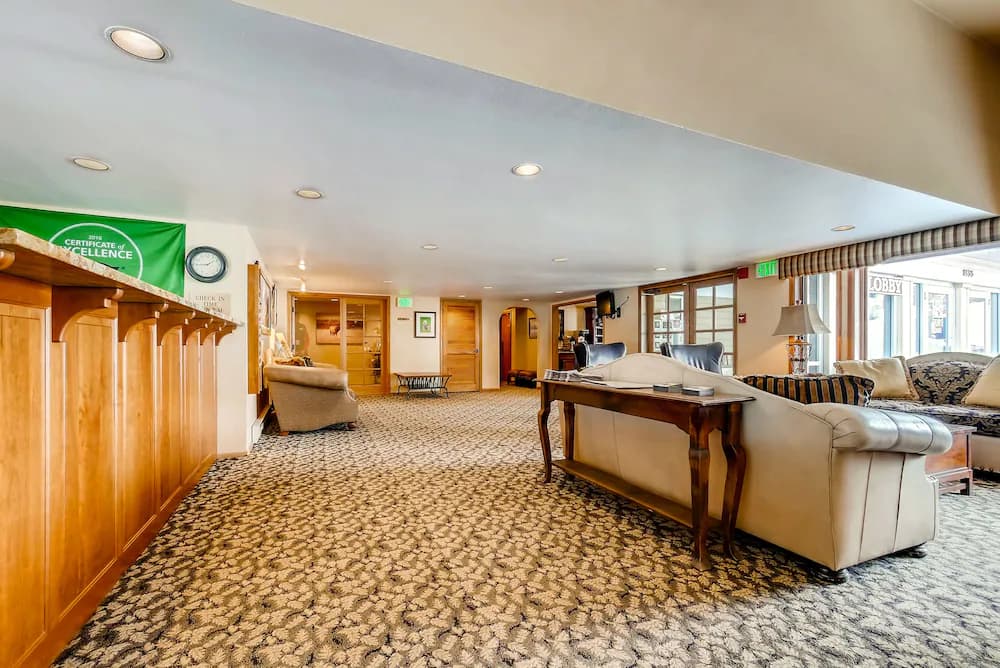 Lobby sitting area