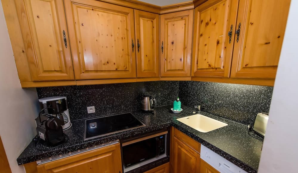 Private kitchenette