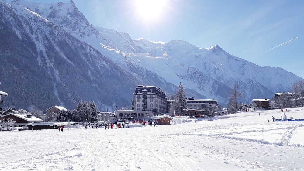 Snow and ski sports