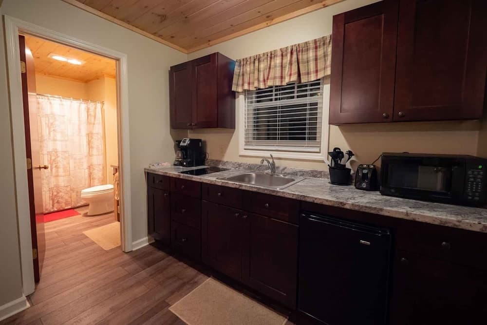 Private kitchenette