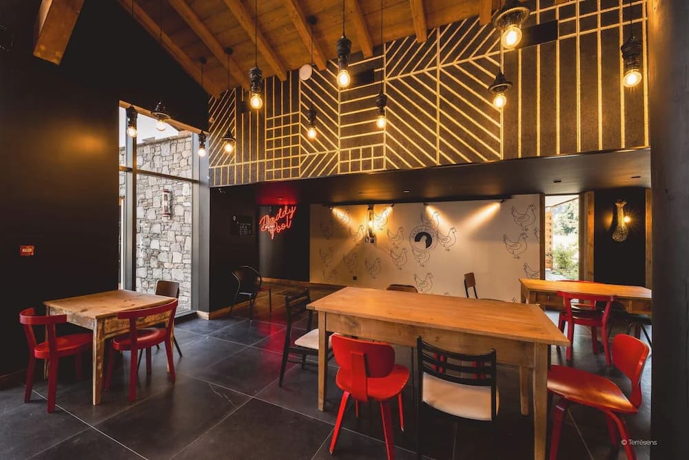 Snack bar