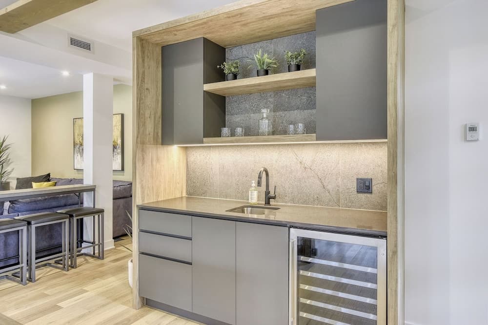 Private kitchenette