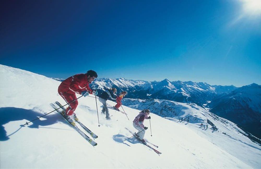 Snow and ski sports