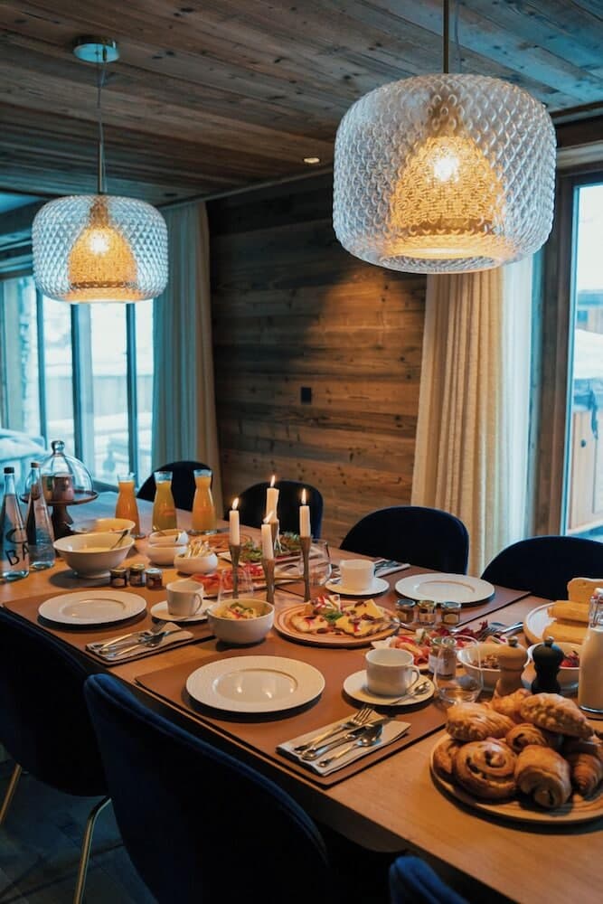 Breakfast area