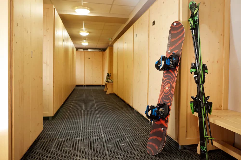 Skiing