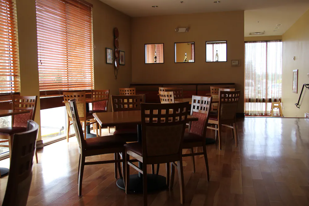Breakfast area