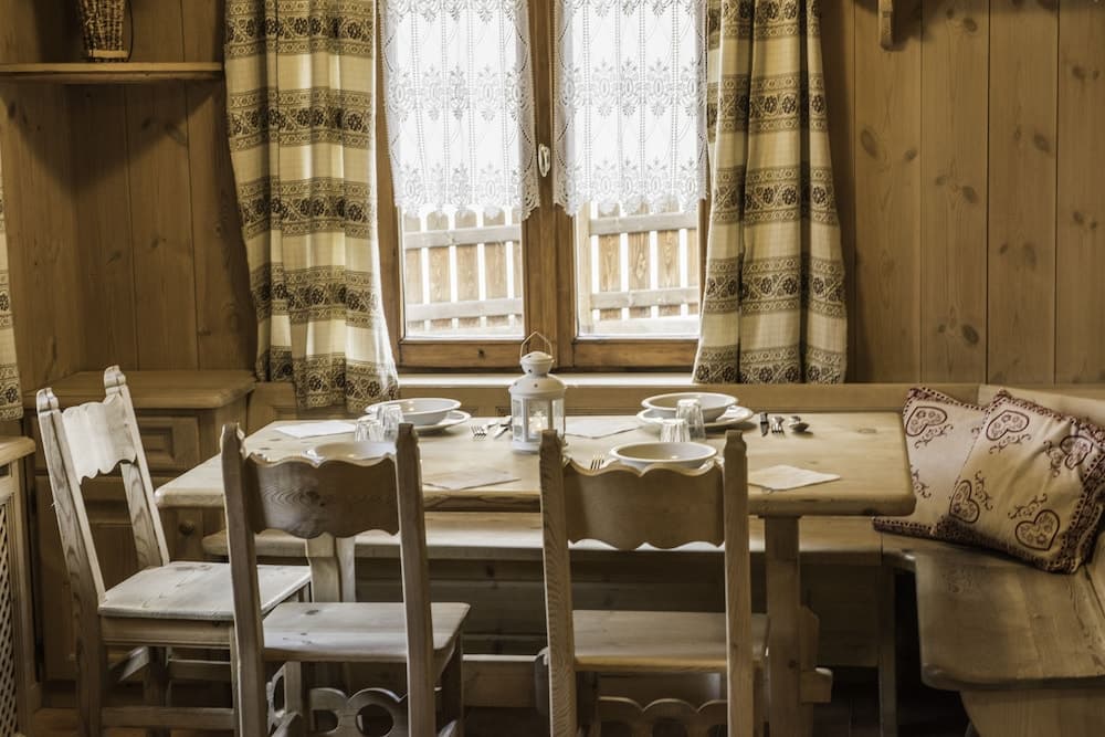 In-room dining