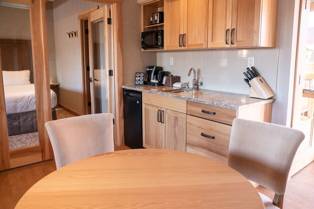 Private kitchenette