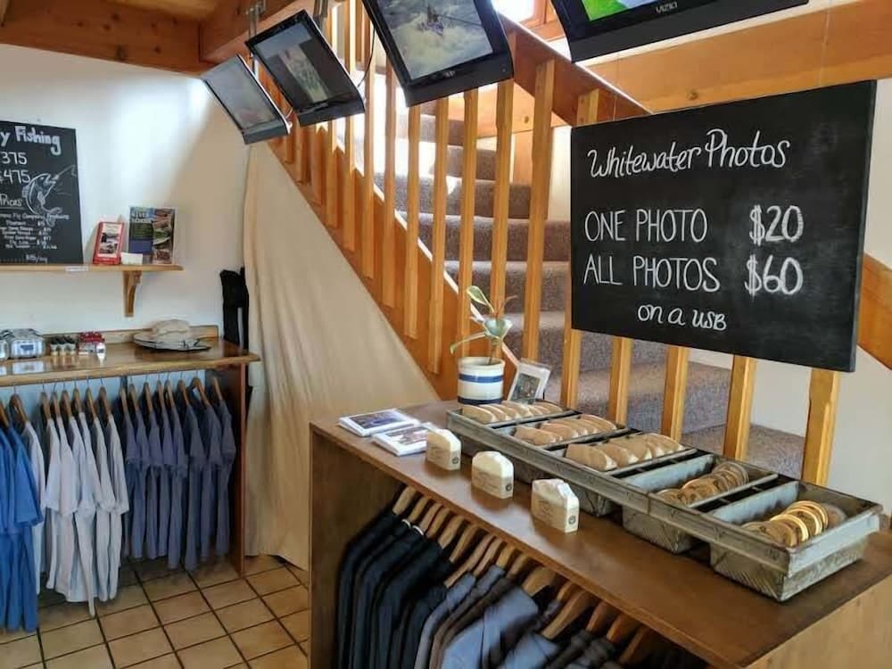 Gift shop