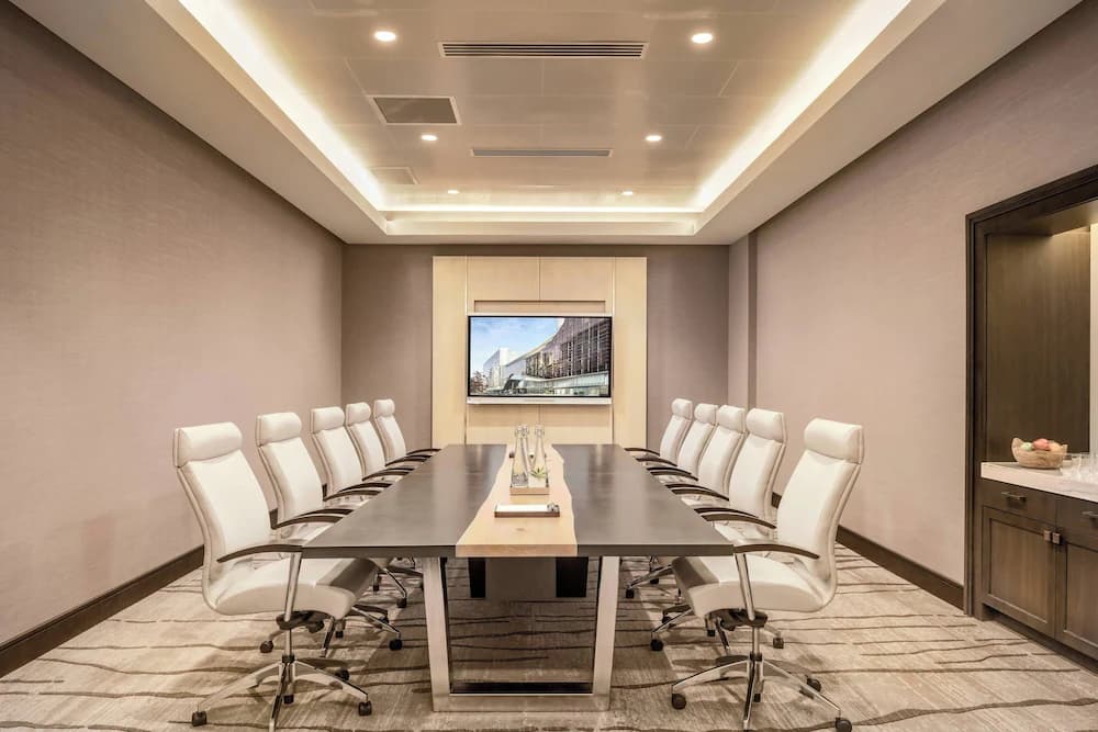 Meeting facility
