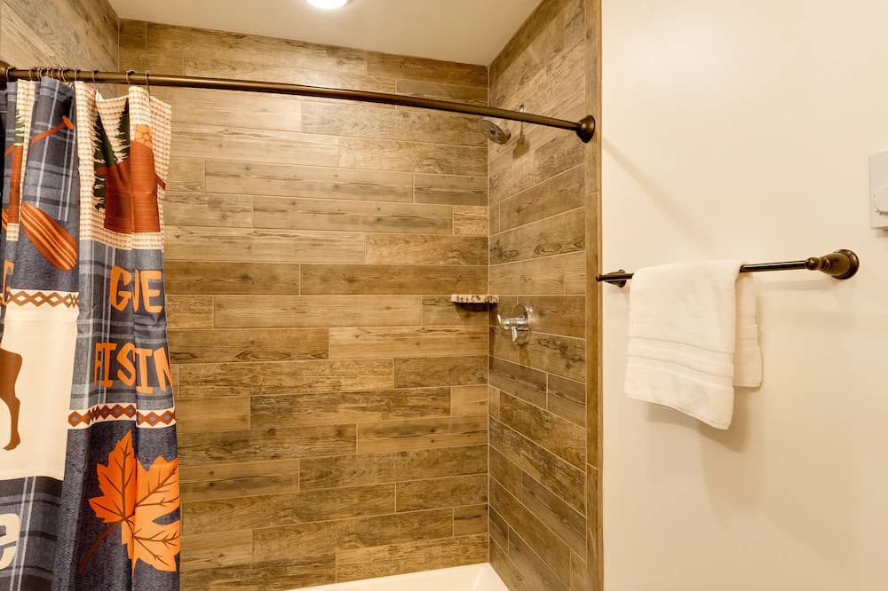 Bathroom shower