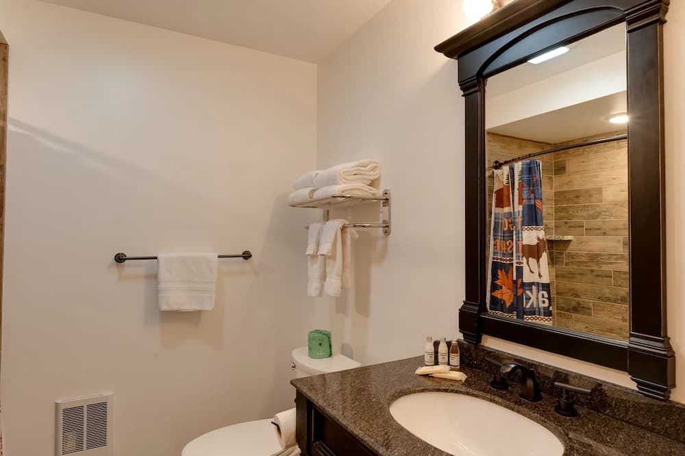 Bathroom sink