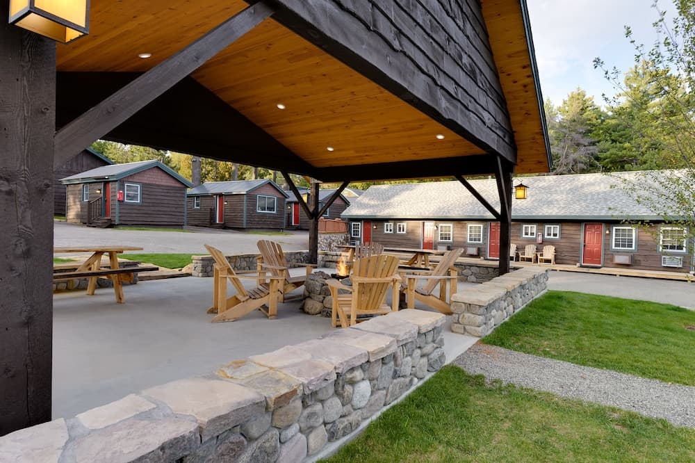 BBQ/picnic area