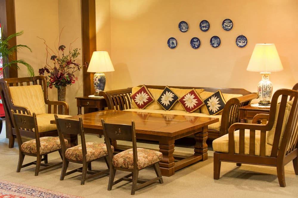 Lobby sitting area