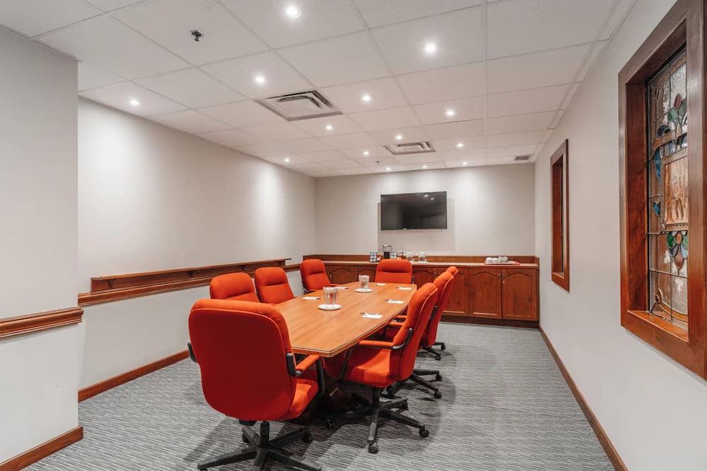 Meeting facility