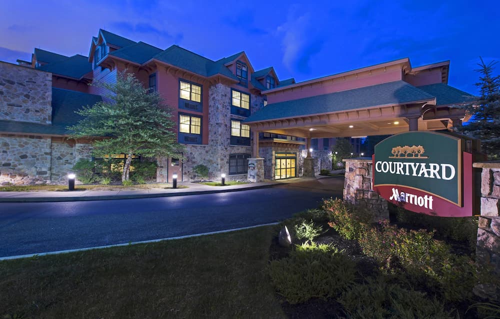 Front of property - evening/night