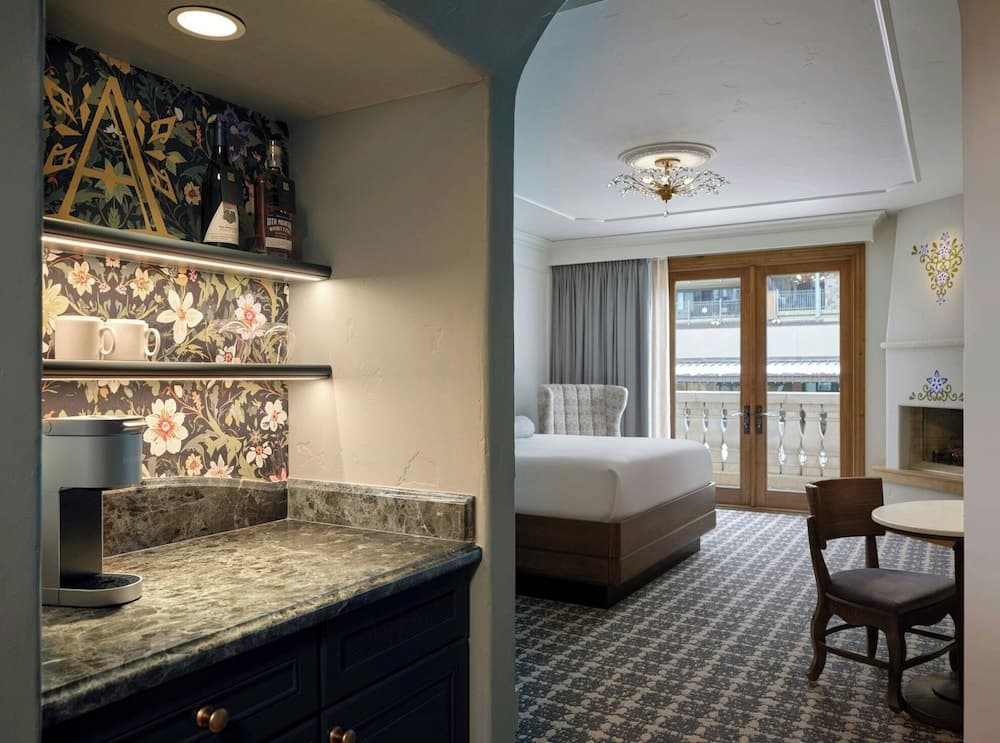 Minibar