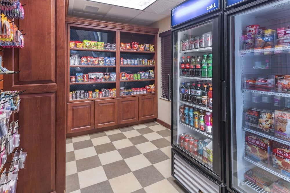 Snack bar