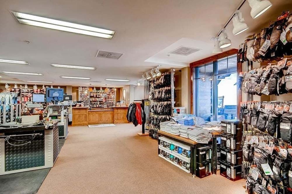 Gift shop