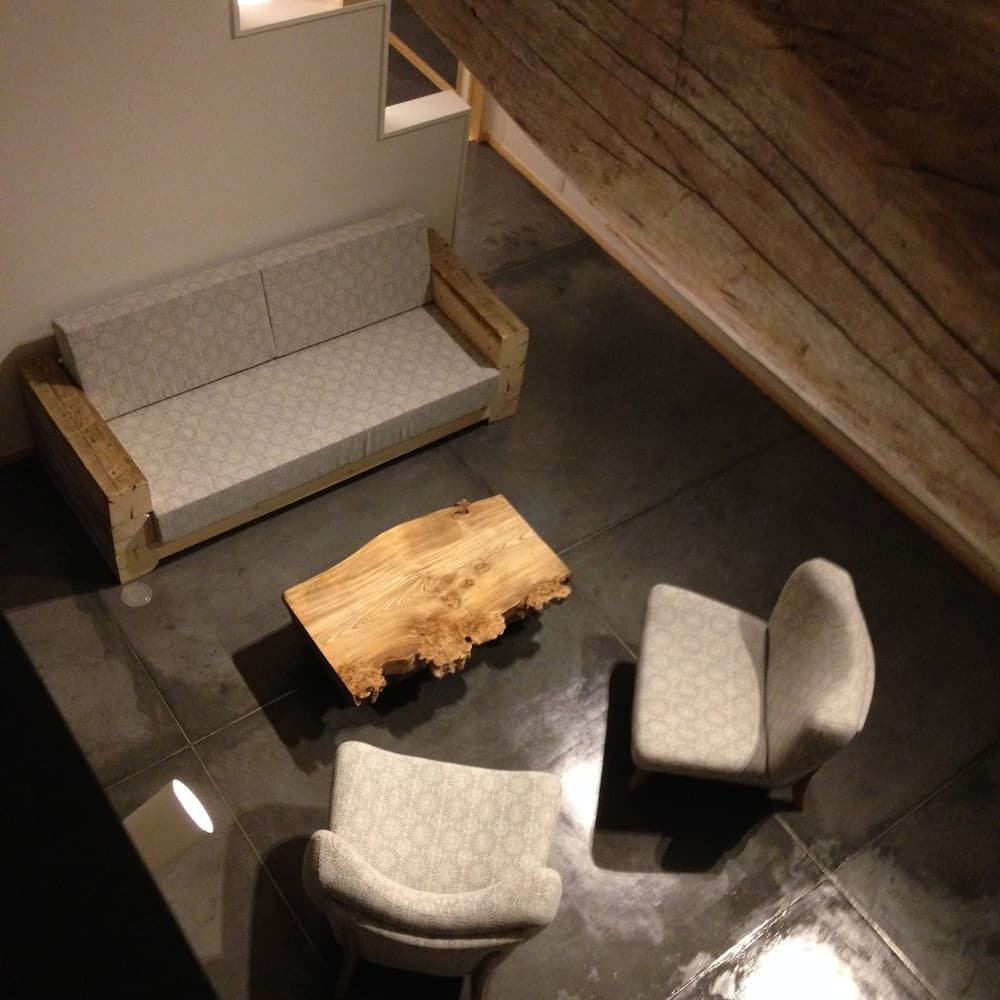 Lobby sitting area