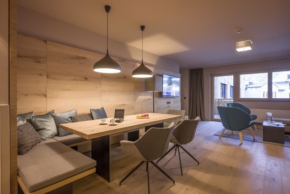 In-room dining